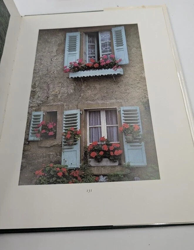 Moments in Eden - Pearl Press photograph 3